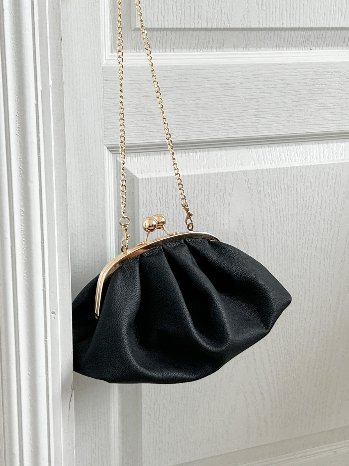 Clasp bag