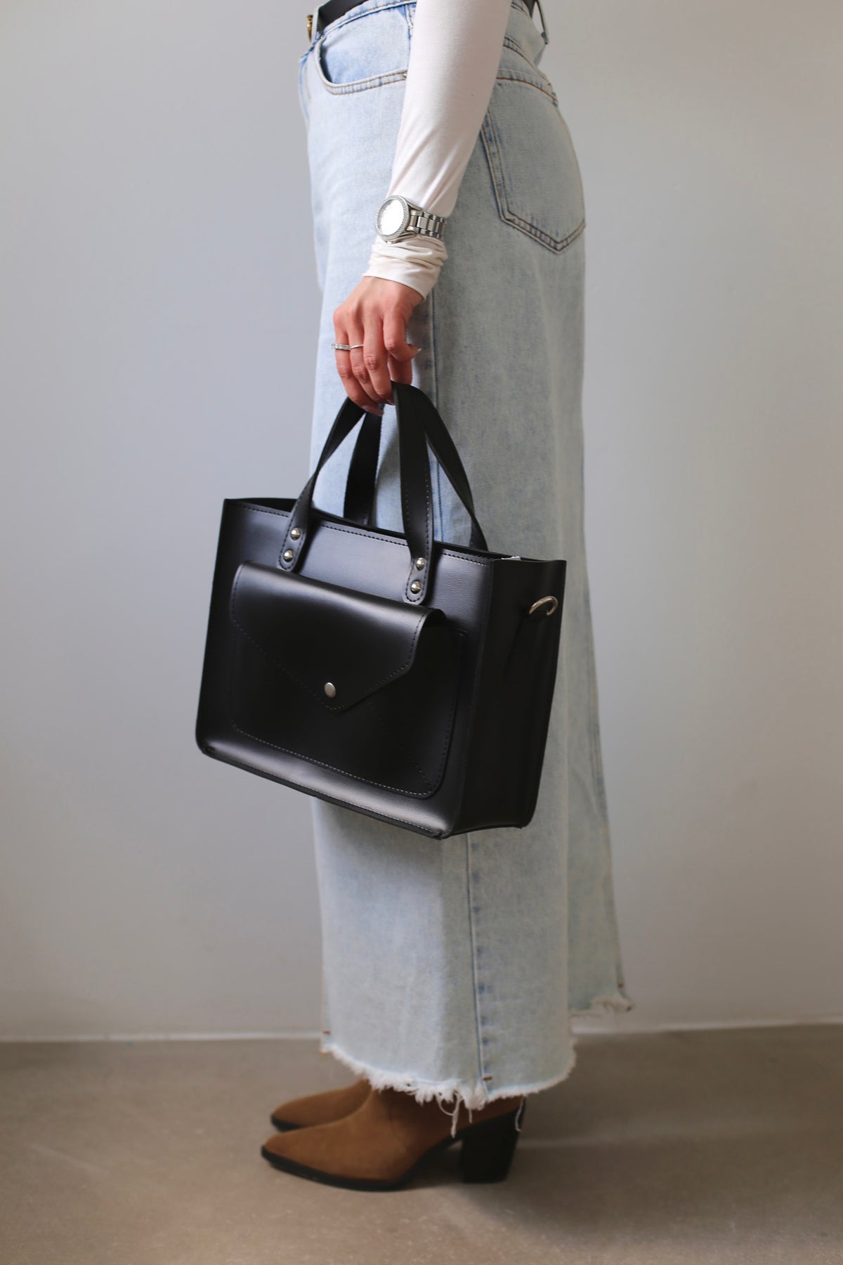 Tote bag