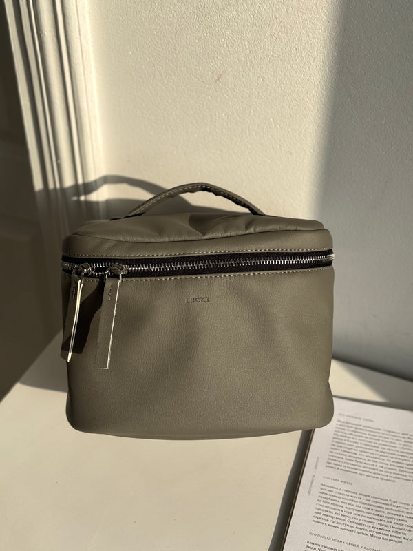 Beauty Box Cosmetic Bag Т