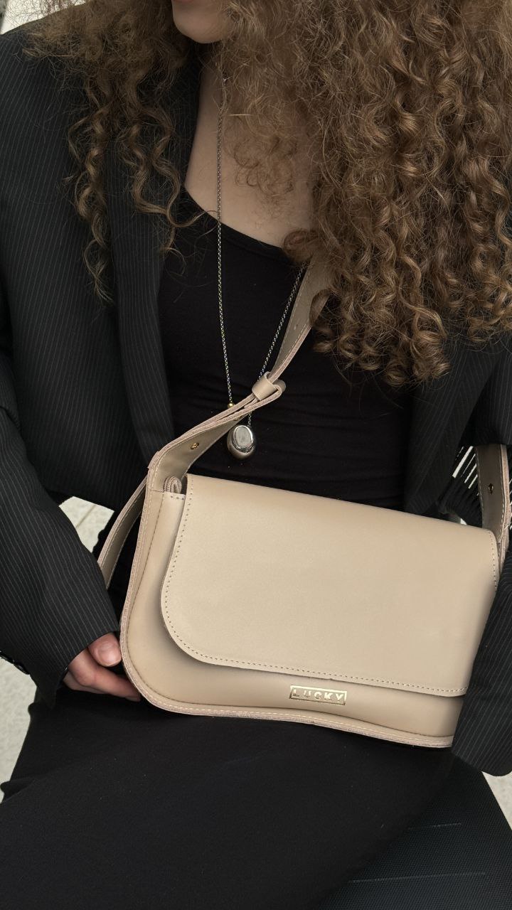 Bagette bag with flap Gloria